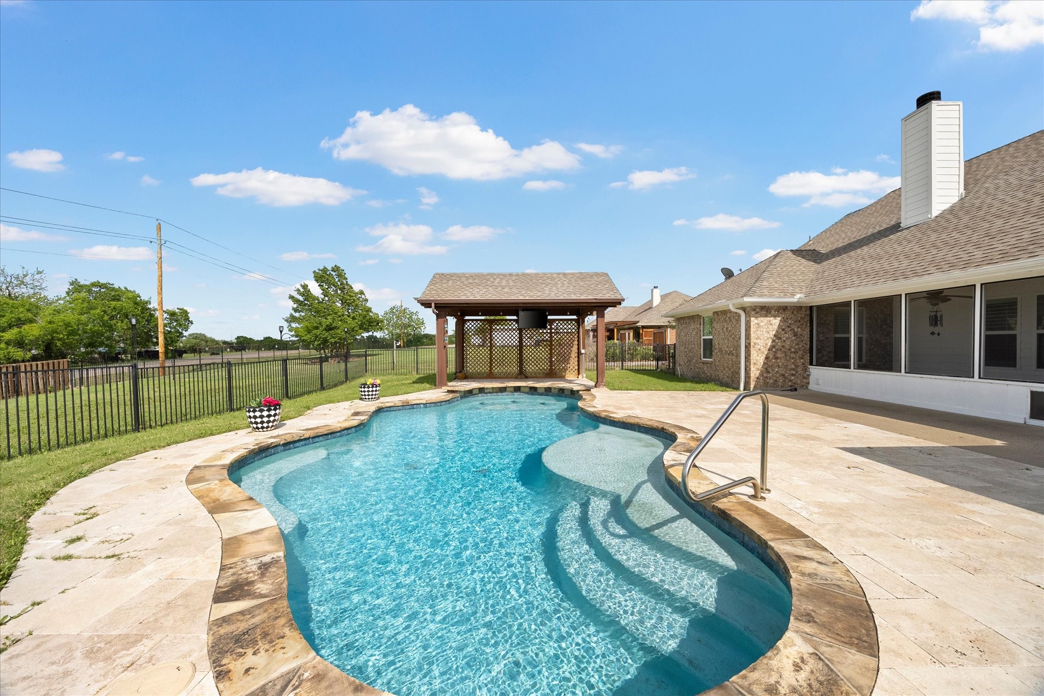 528 Hubbard Circle Nevada TX 75173