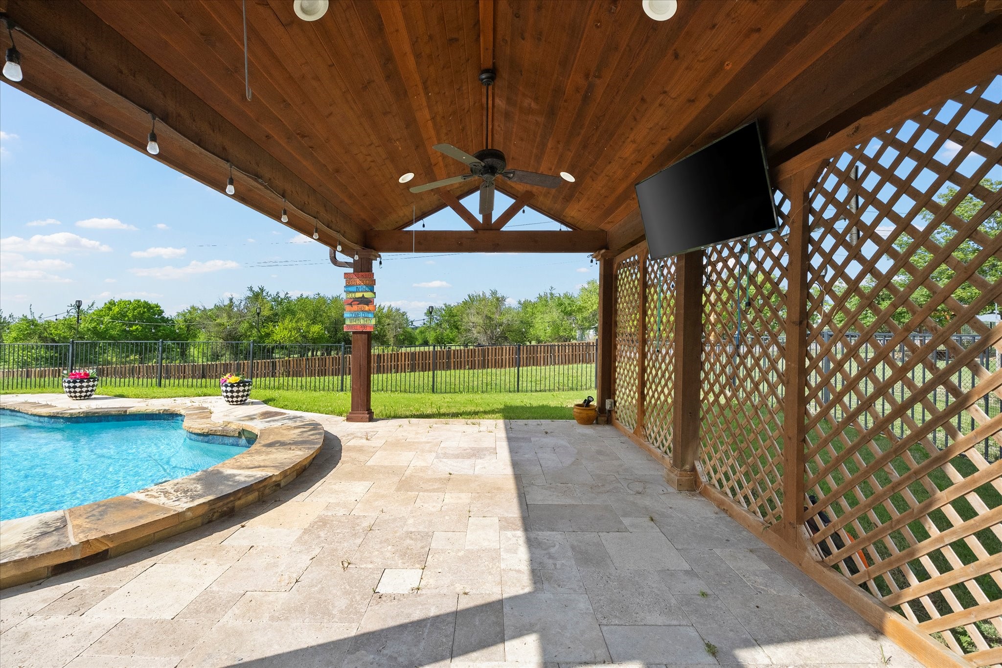 528 Hubbard Circle Nevada TX 75173