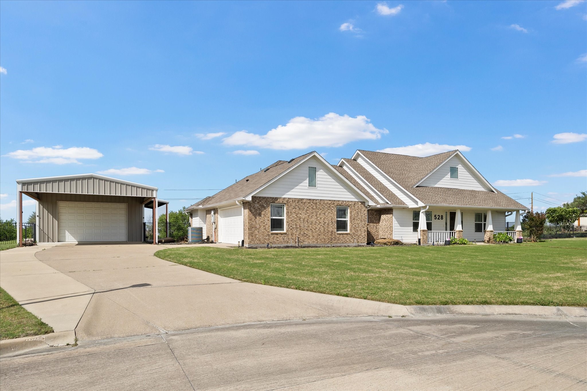 528 Hubbard Circle Nevada TX 75173