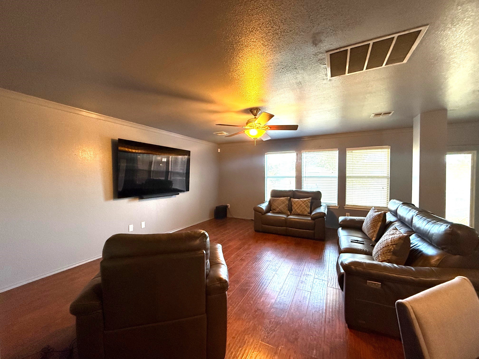 6845 Clarkridge Drive Dallas TX 75236
