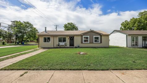 1201 Joly Street Ennis TX 75119