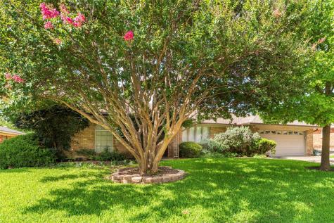 1008 Rocky Canyon Road Arlington TX 76012