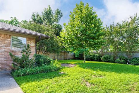 1008 Rocky Canyon Road Arlington TX 76012