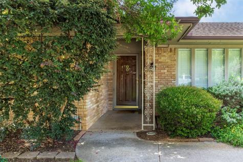 1008 Rocky Canyon Road Arlington TX 76012