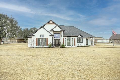 2201 W Emerald Bend Court Granbury TX 76049
