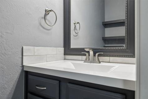 1902 Cheshire Drive Grapevine TX 76051