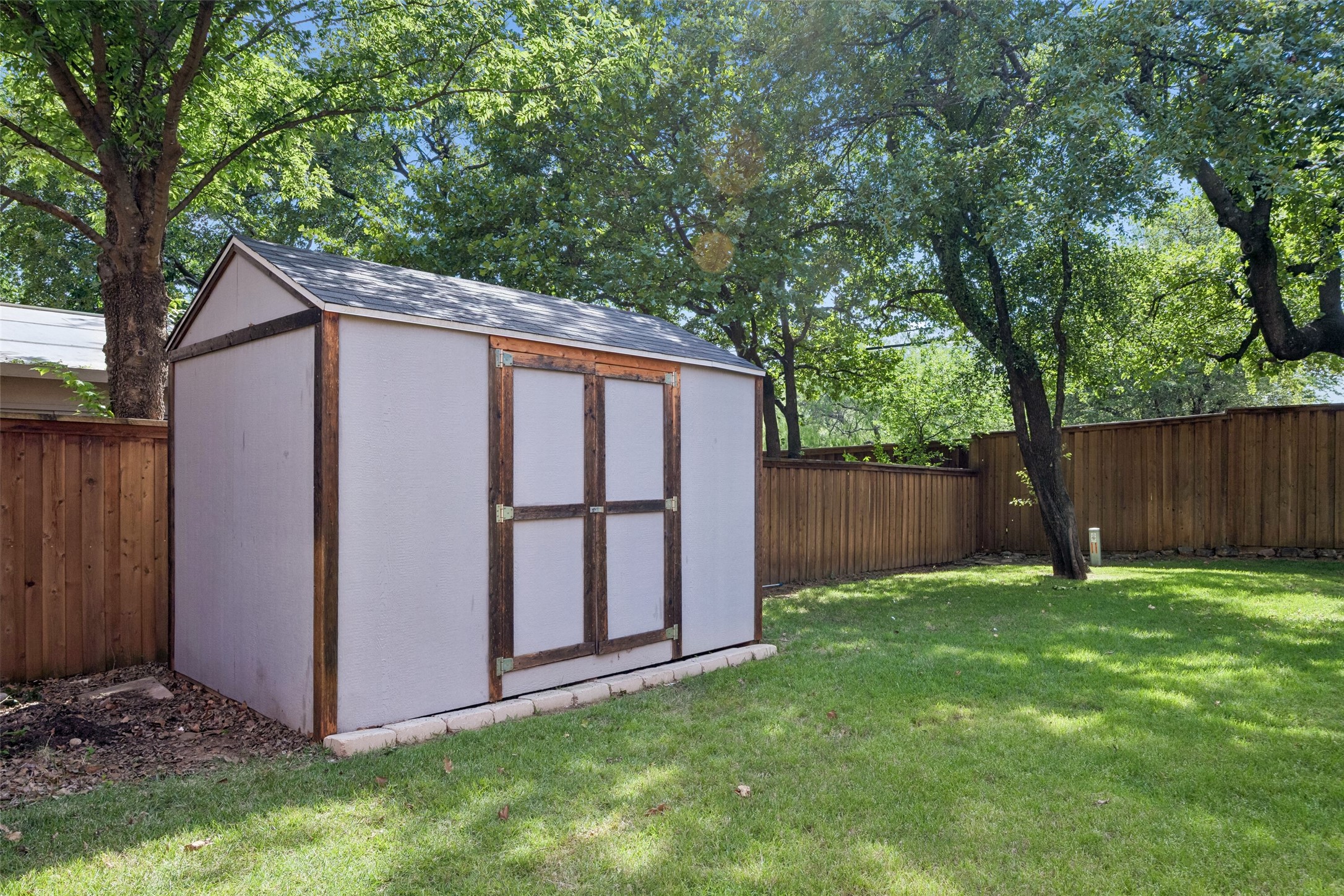 1902 Cheshire Drive Grapevine TX 76051