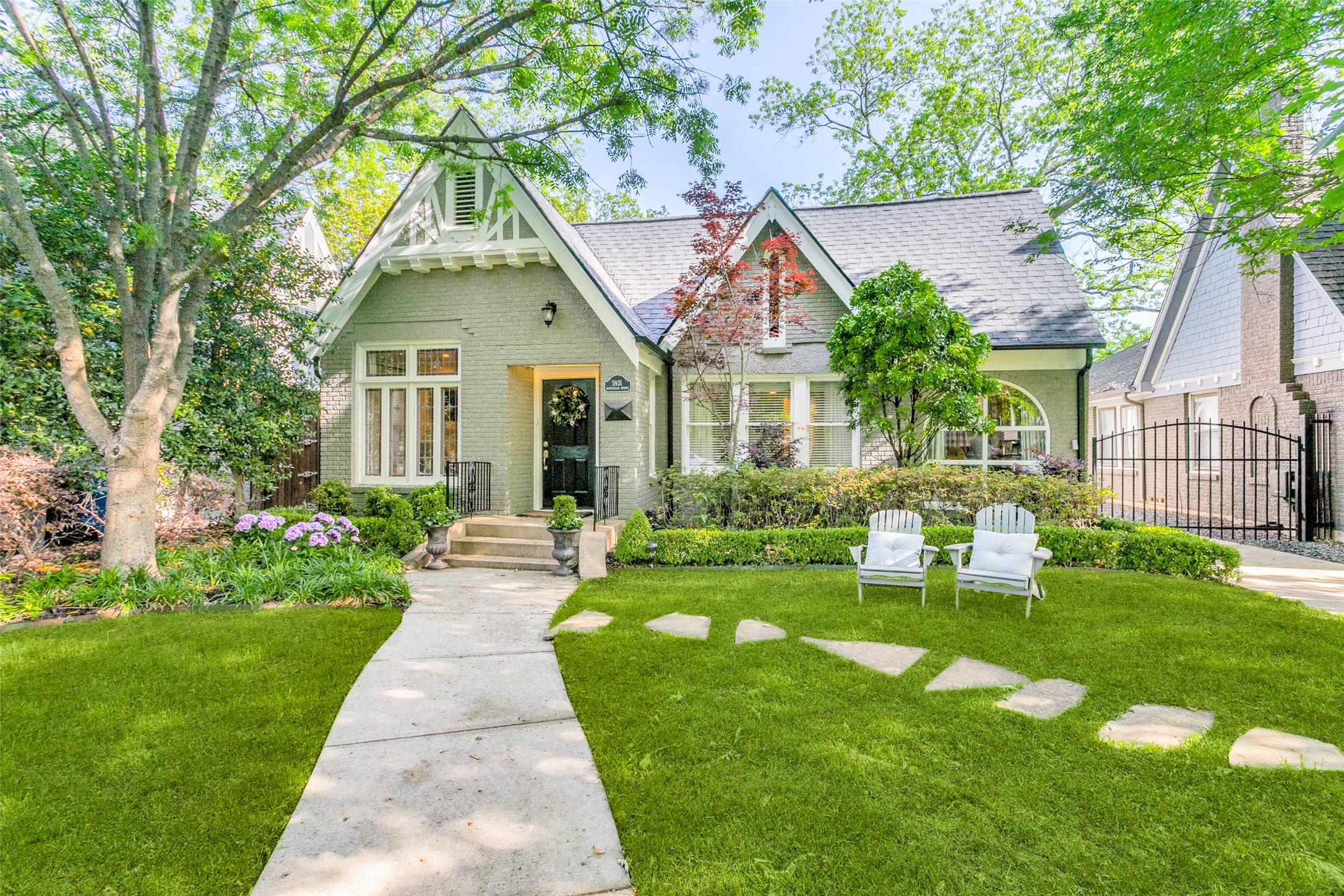 5931 Monticello Avenue Dallas TX 75206