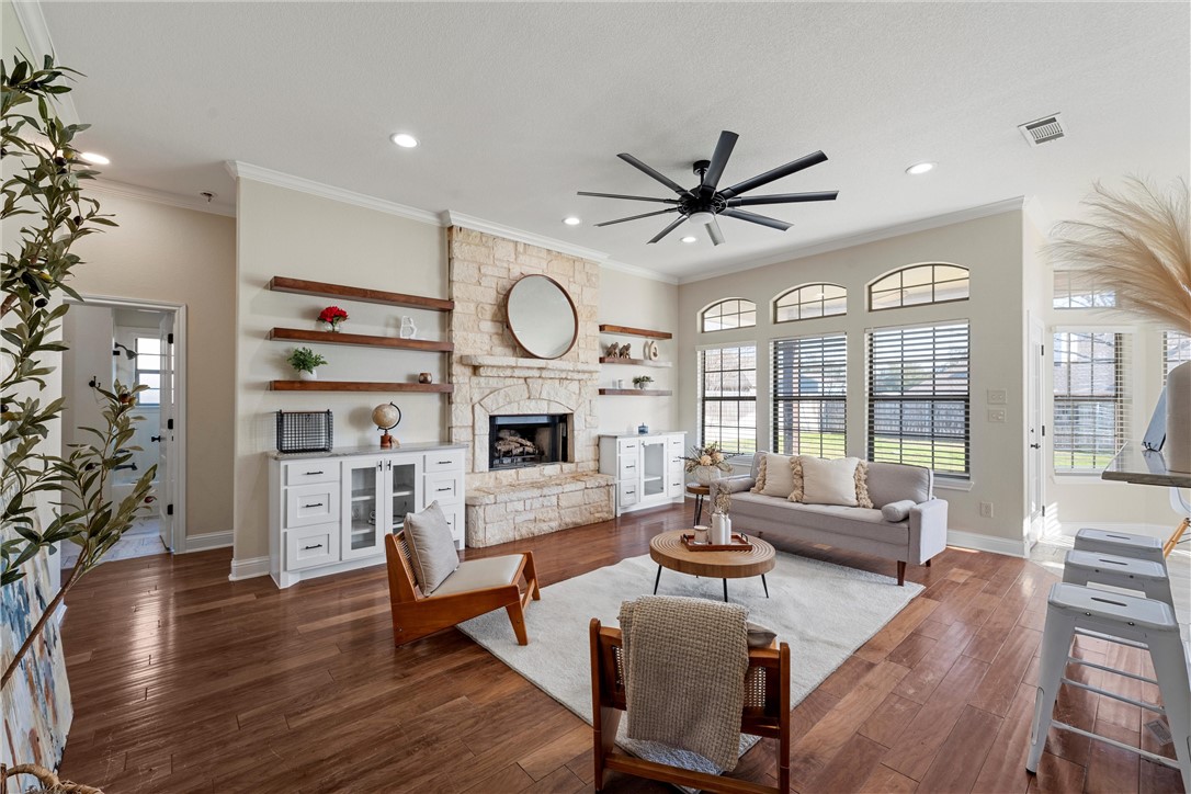 441 Oxford Hill Road Hewitt TX 76643