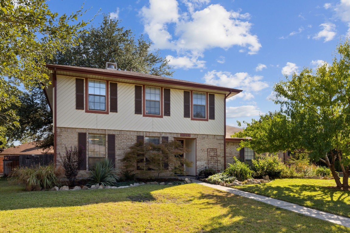 1822 Juniper Lane Lewisville TX 75077