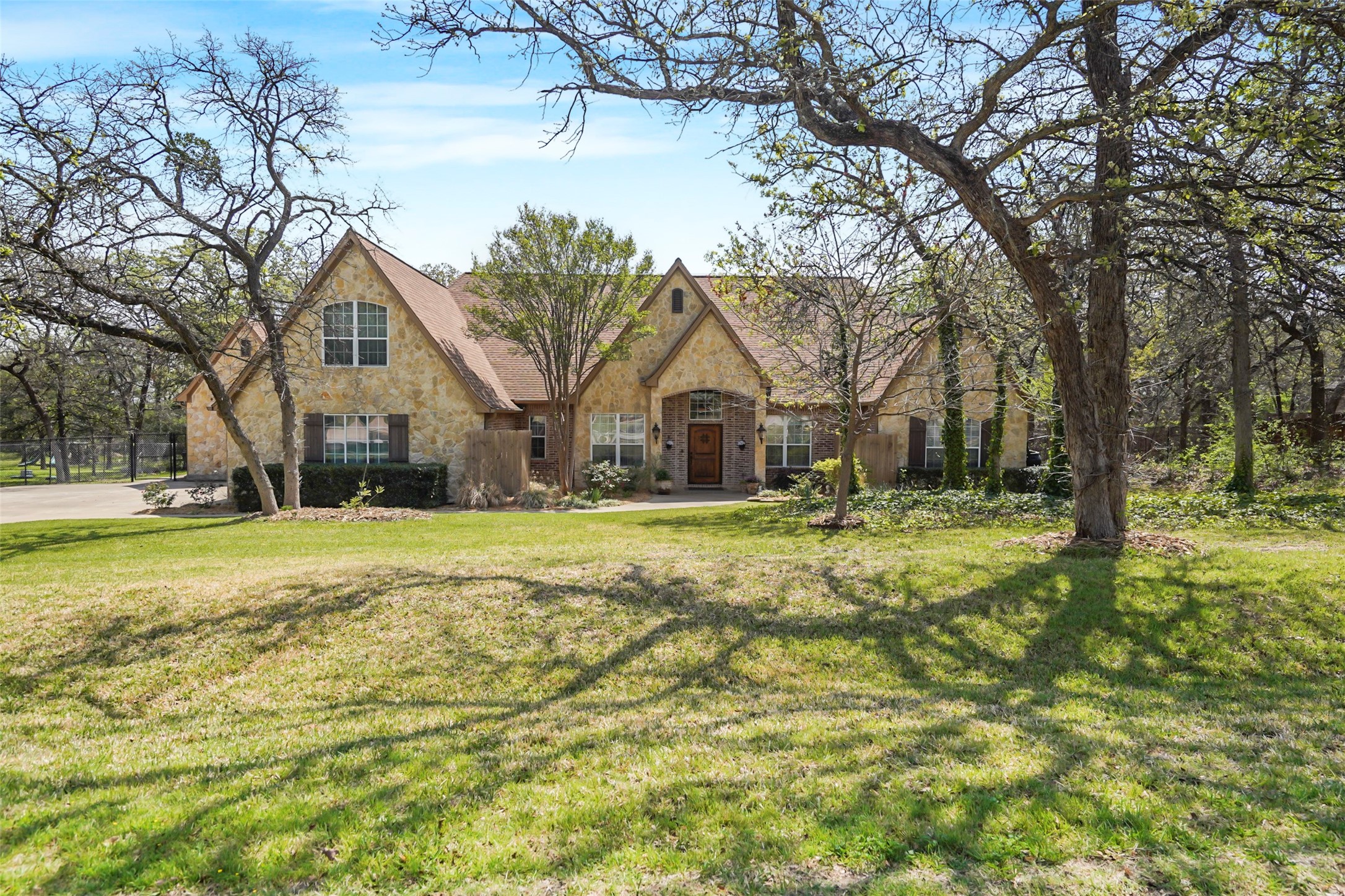 7332 Hinton Mansfield TX 76063