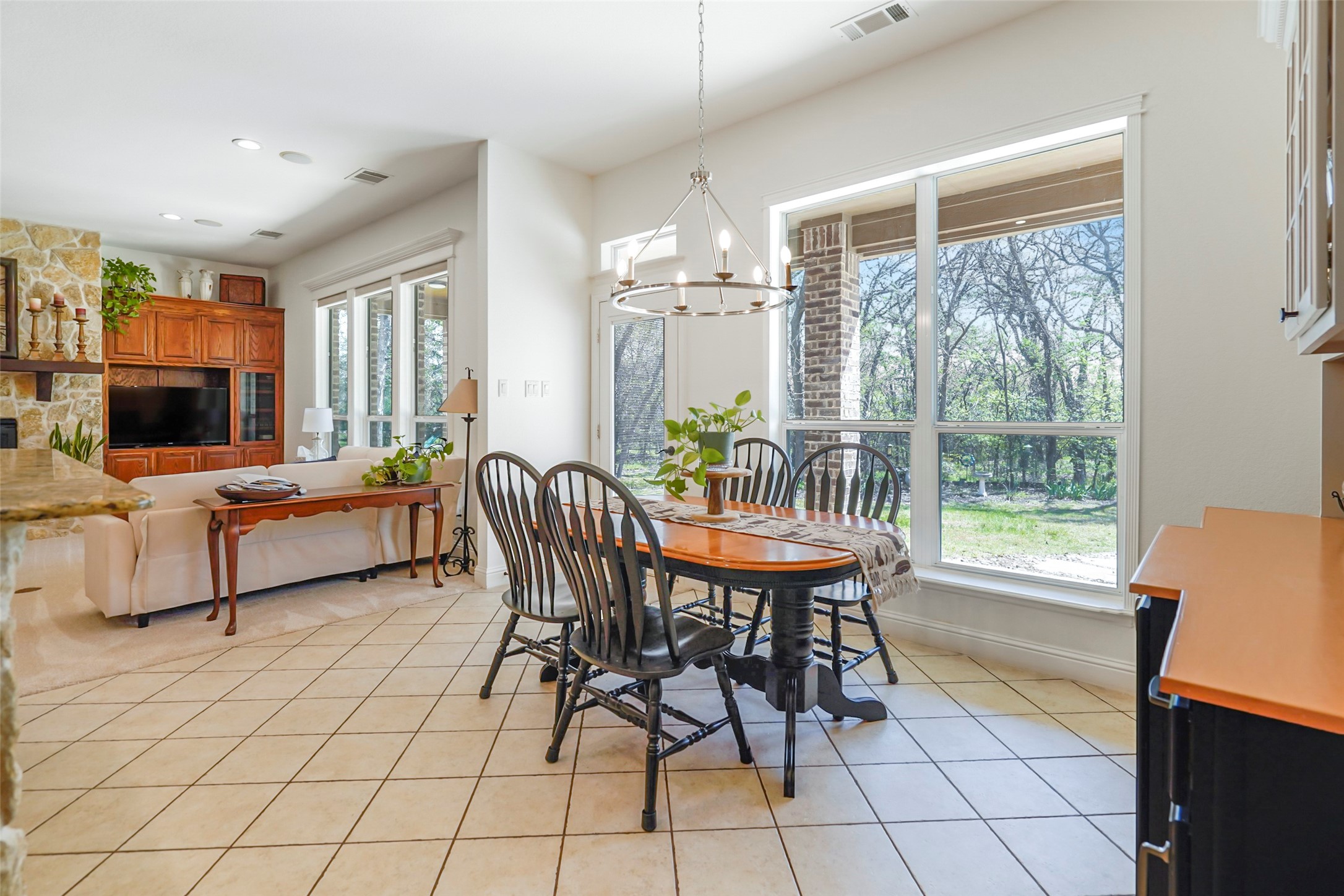 7332 Hinton Mansfield TX 76063