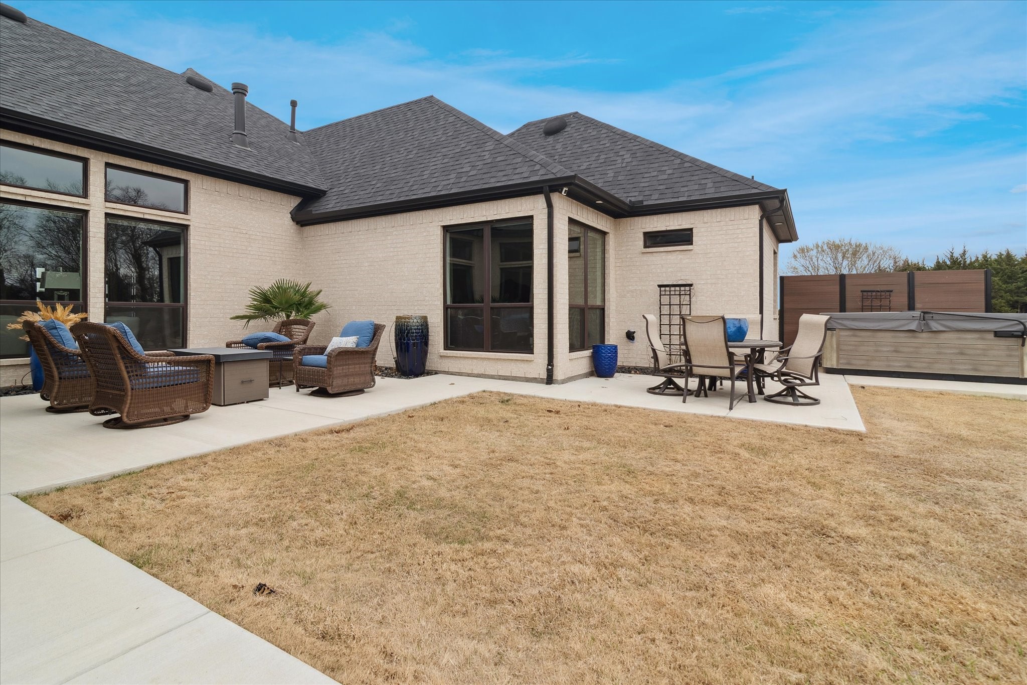 2174 Narrow Road Lucas TX 75002