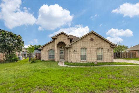 524 Ridgewood Street Lake Dallas TX 75065