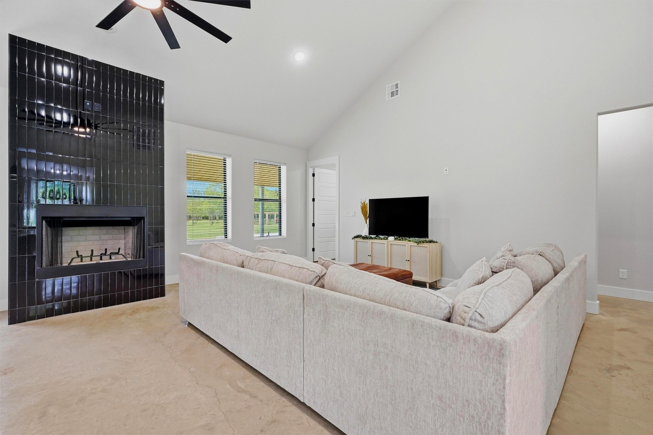 311 Rawhide Trail Denison TX 75021