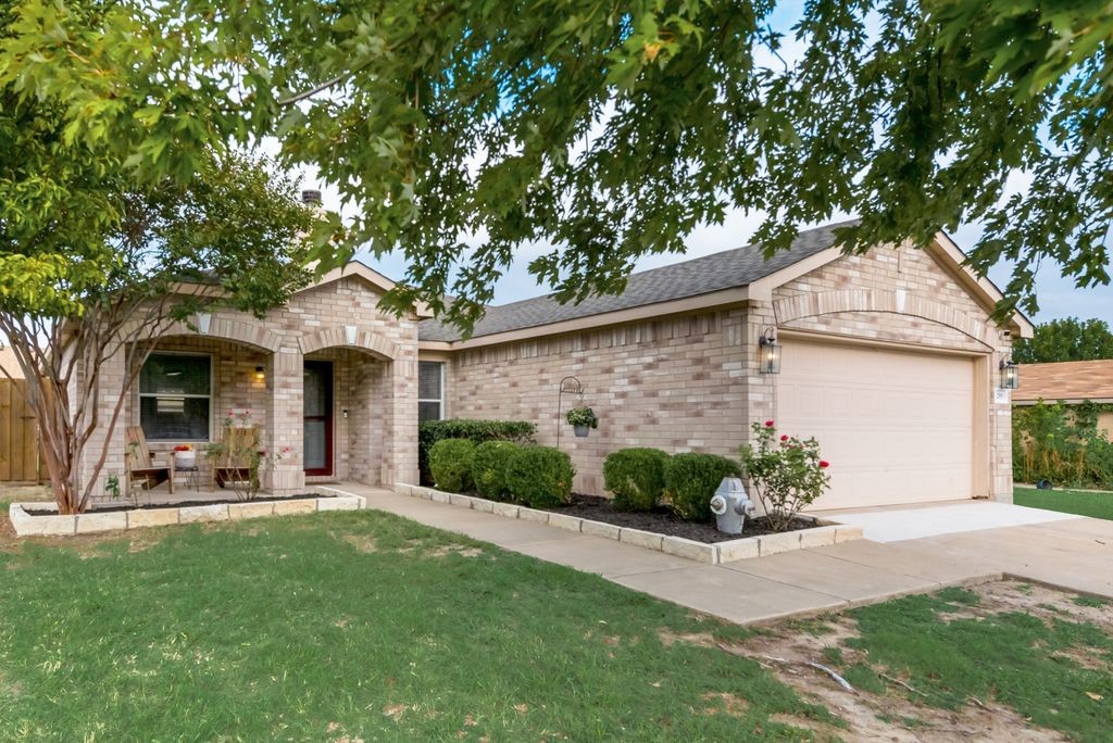 205 Dartmouth Drive Forney TX 75126