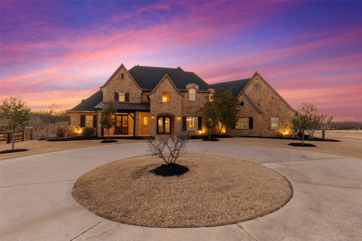 725 Manor Drive Argyle TX 76226