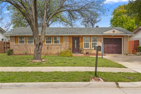 1605 E Lovers Lane Arlington TX 76010