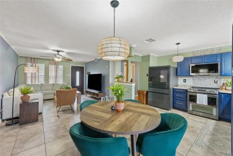 1605 E Lovers Lane Arlington TX 76010