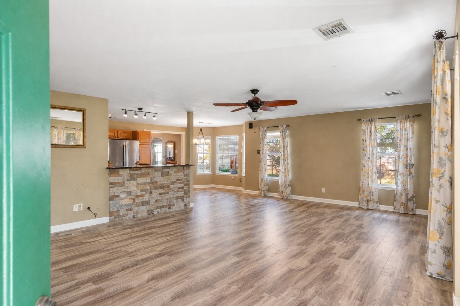 7811 E Fm 917 Alvarado TX 76009