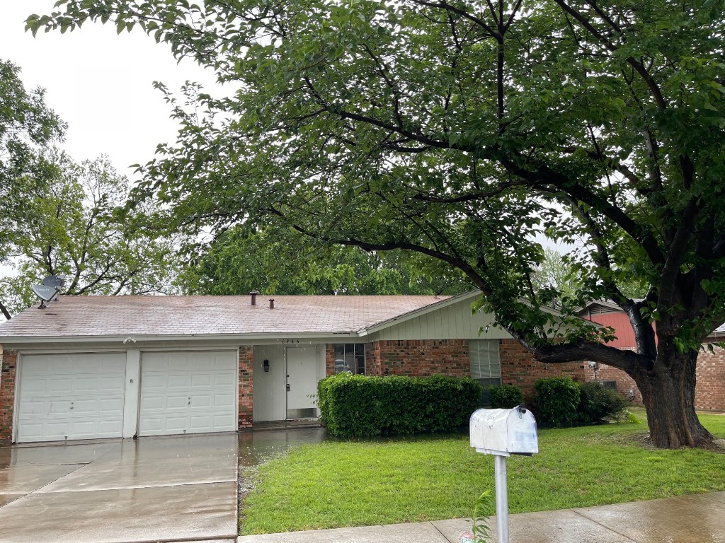6944 Yorkston Street Watauga TX 76148