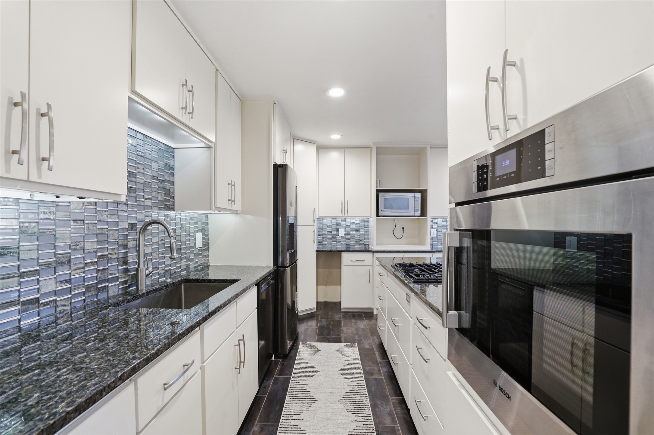 11411 Park Central Place Dallas TX 75230