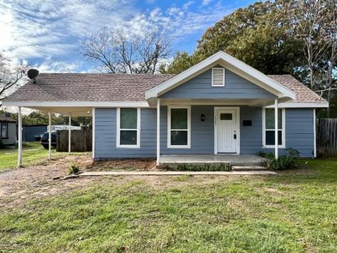 1905 Woods Lane Haltom City TX 76117
