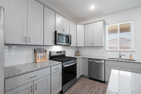 1316 Pepperhill Lane Fort Worth TX 76131