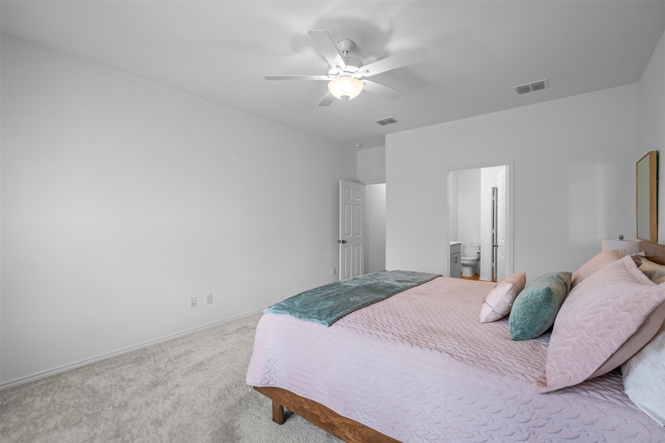 1316 Pepperhill Lane Fort Worth TX 76131