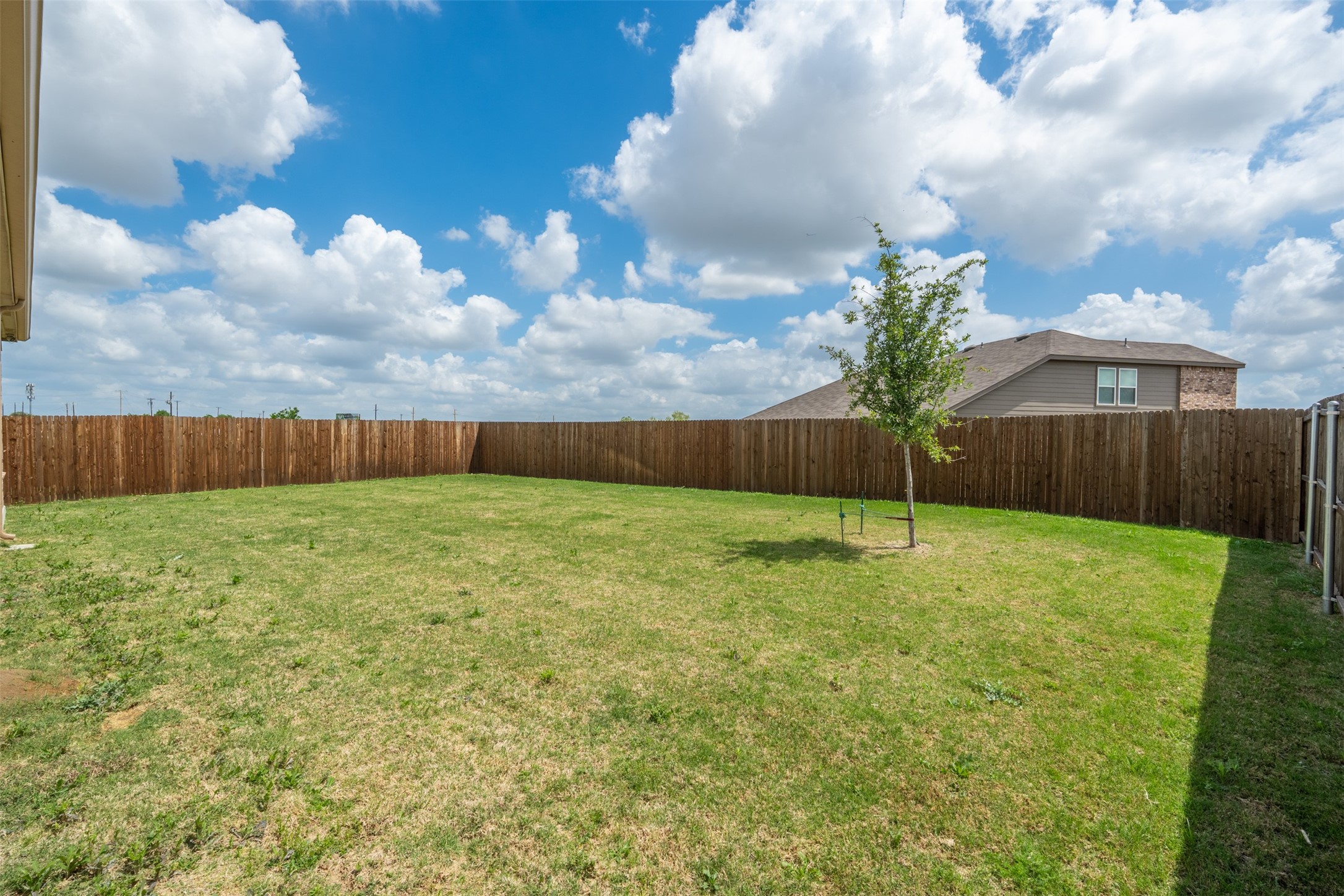 1316 Pepperhill Lane Fort Worth TX 76131