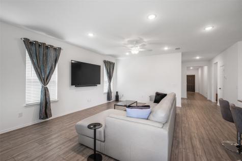 1316 Pepperhill Lane Fort Worth TX 76131