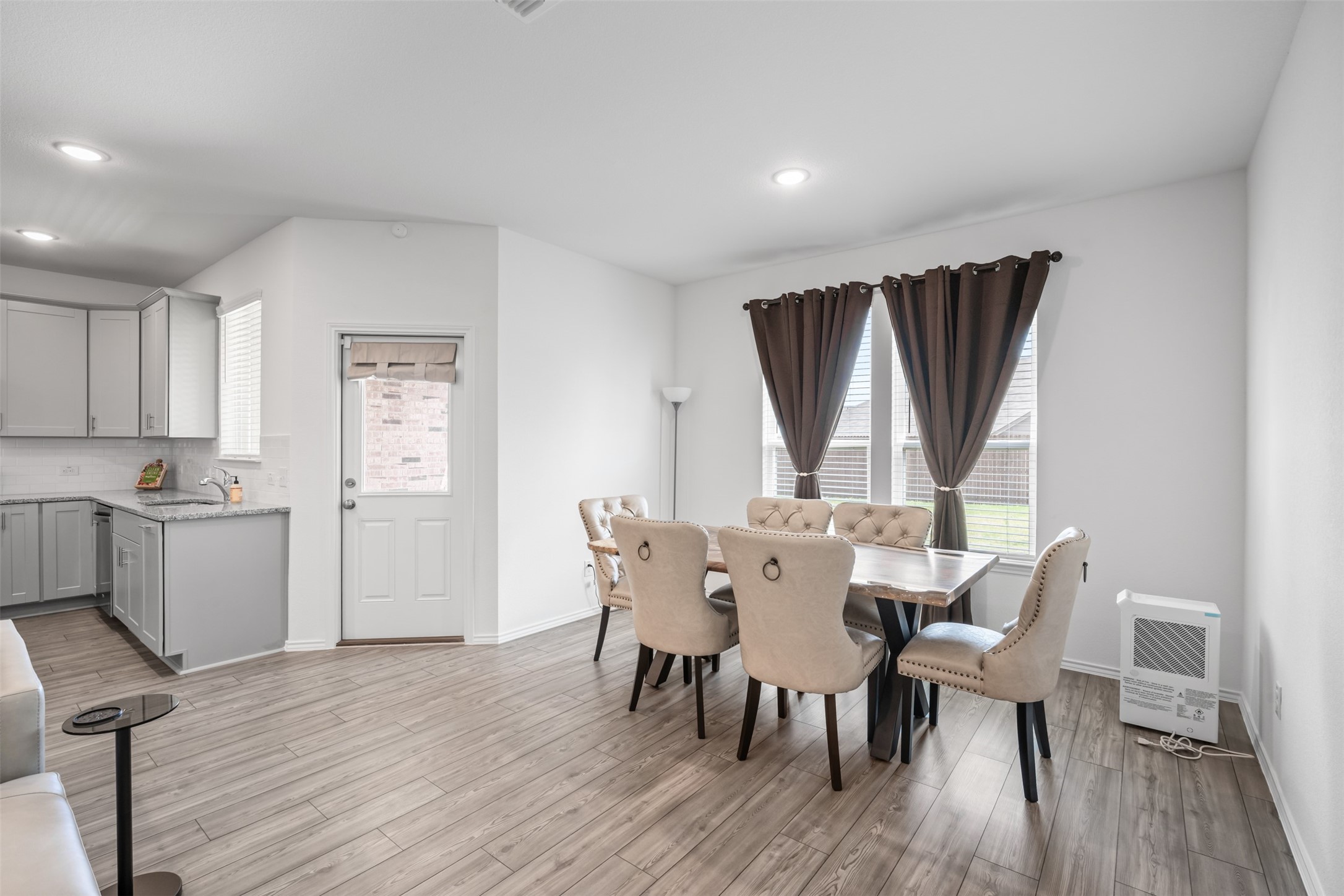 1316 Pepperhill Lane Fort Worth TX 76131