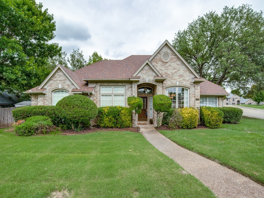 1200 Crossbow Trail Desoto TX 75115
