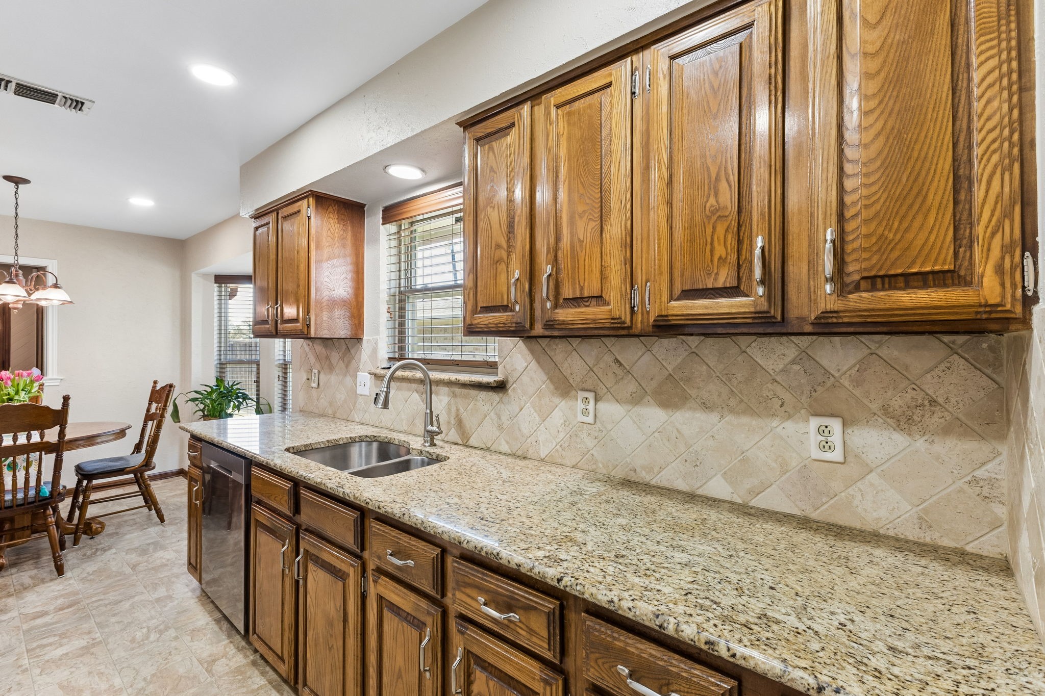 1718 Paxton Drive Carrollton TX 75007