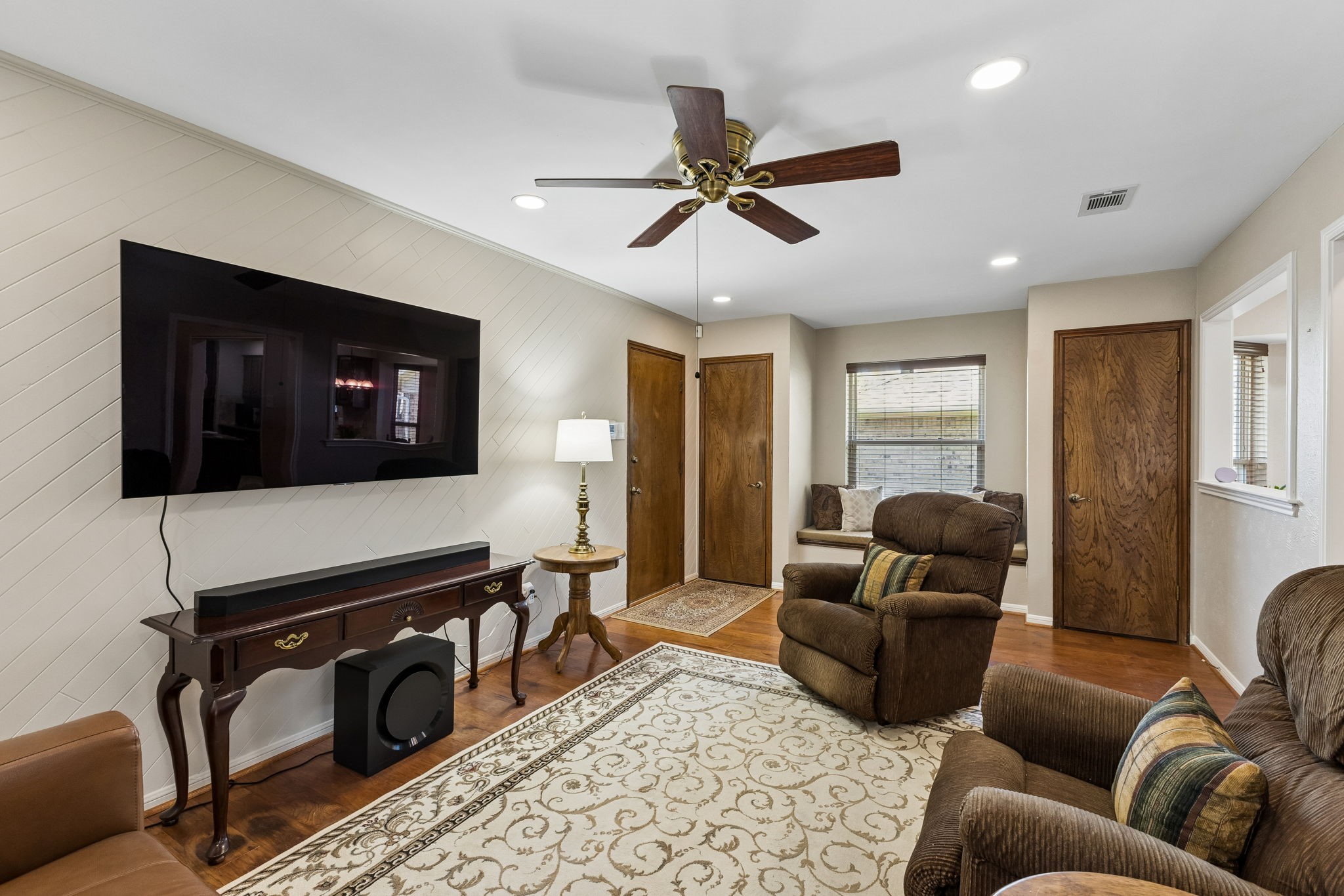 1718 Paxton Drive Carrollton TX 75007