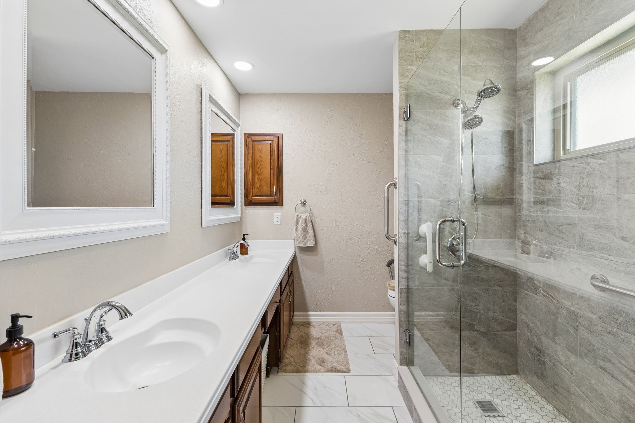 1718 Paxton Drive Carrollton TX 75007