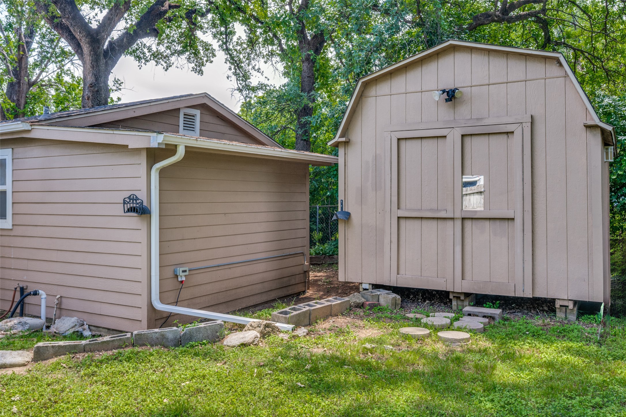 1804 N Edgewood Terrace Fort Worth TX 76103