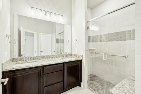 153 Claywood Drive Glenn Heights TX 75154