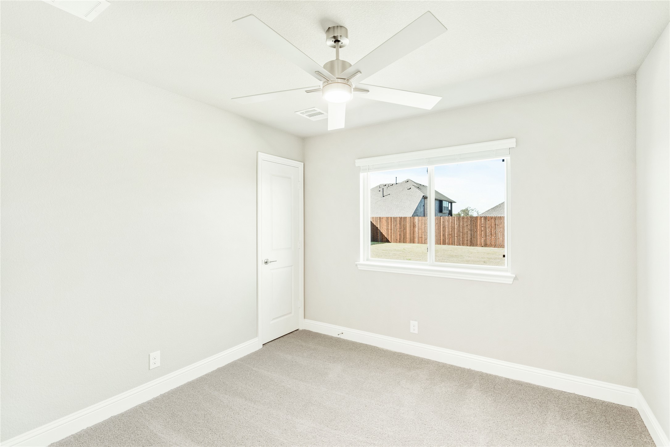 153 Claywood Drive Glenn Heights TX 75154