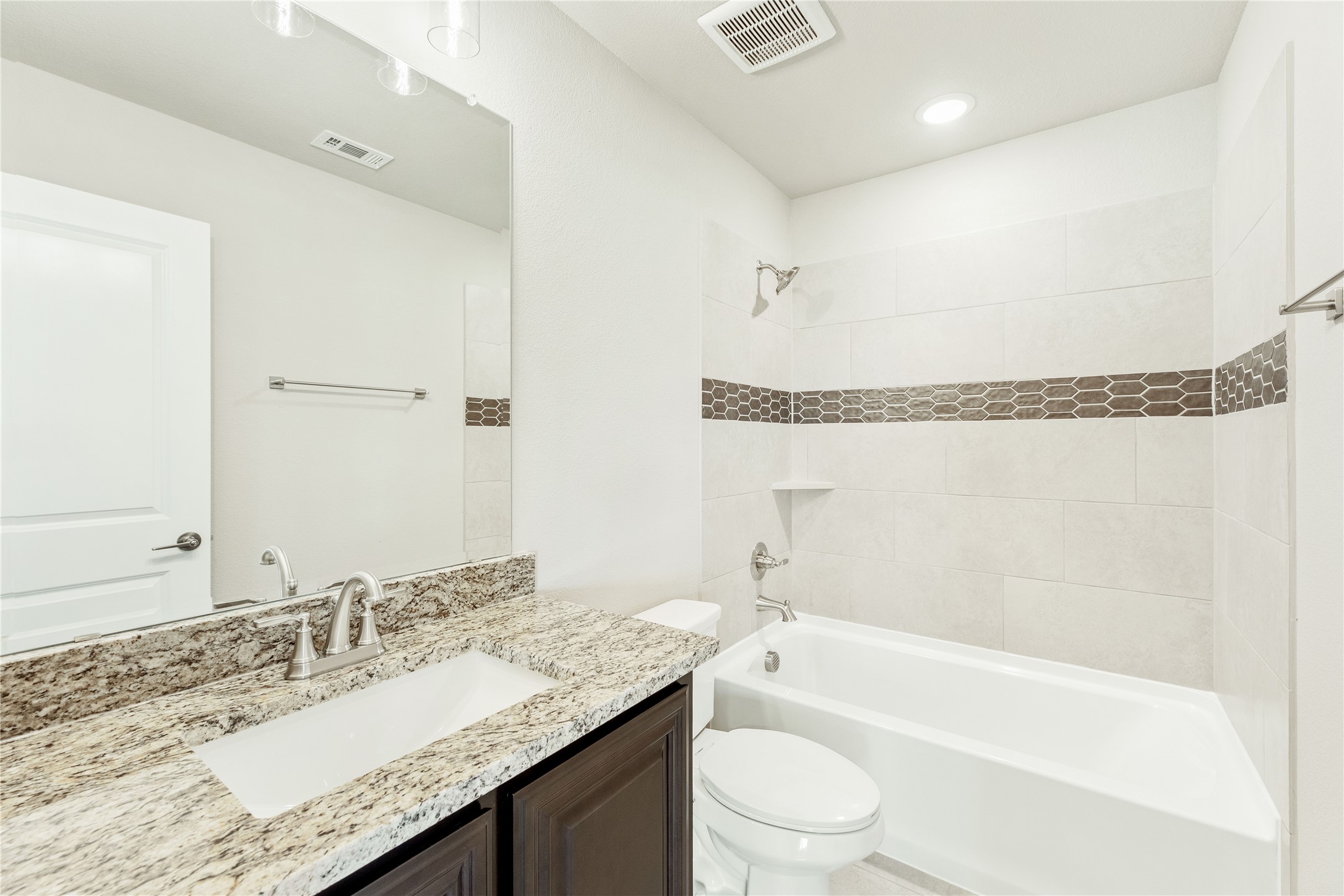 153 Claywood Drive Glenn Heights TX 75154