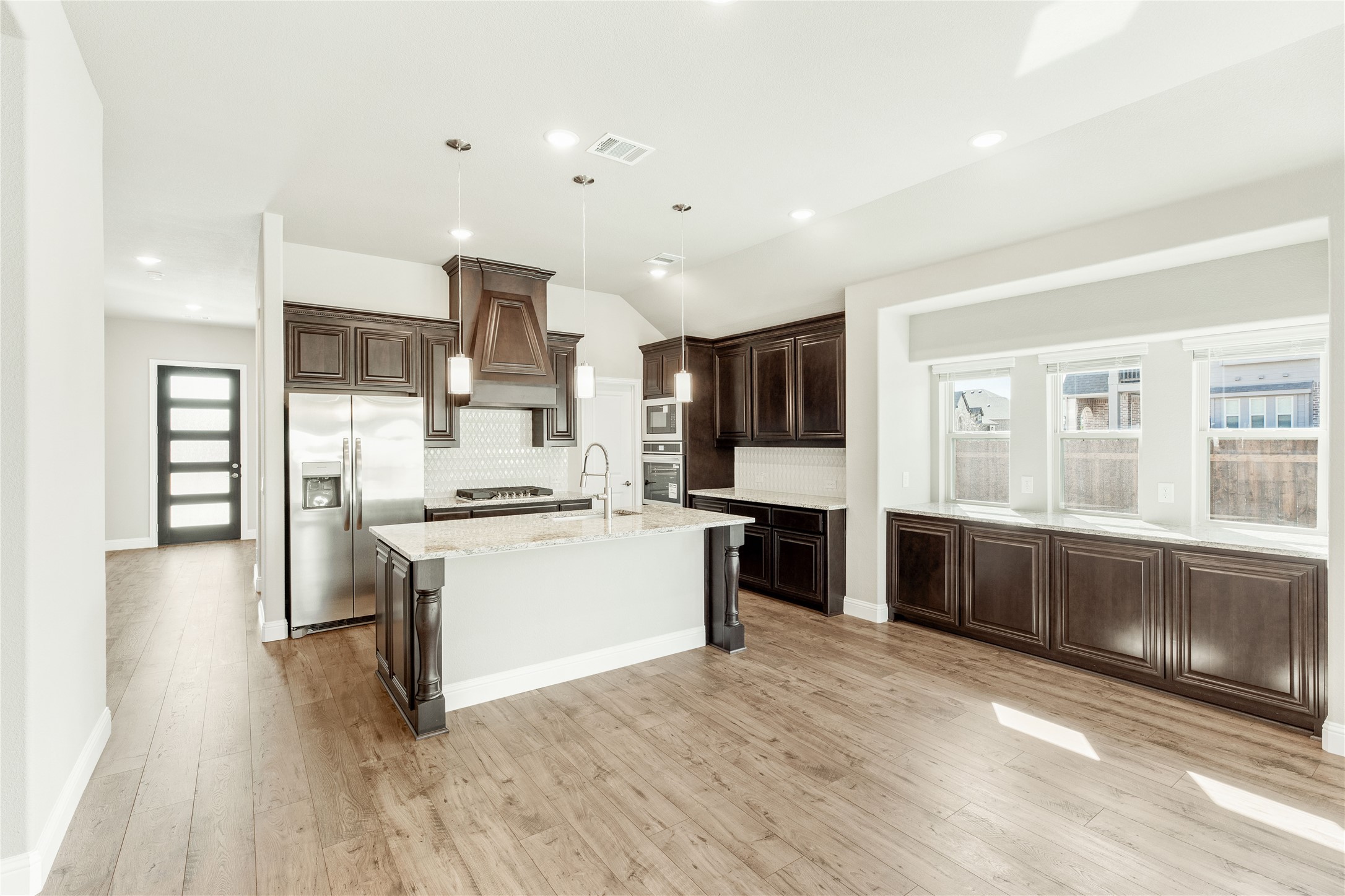 153 Claywood Drive Glenn Heights TX 75154