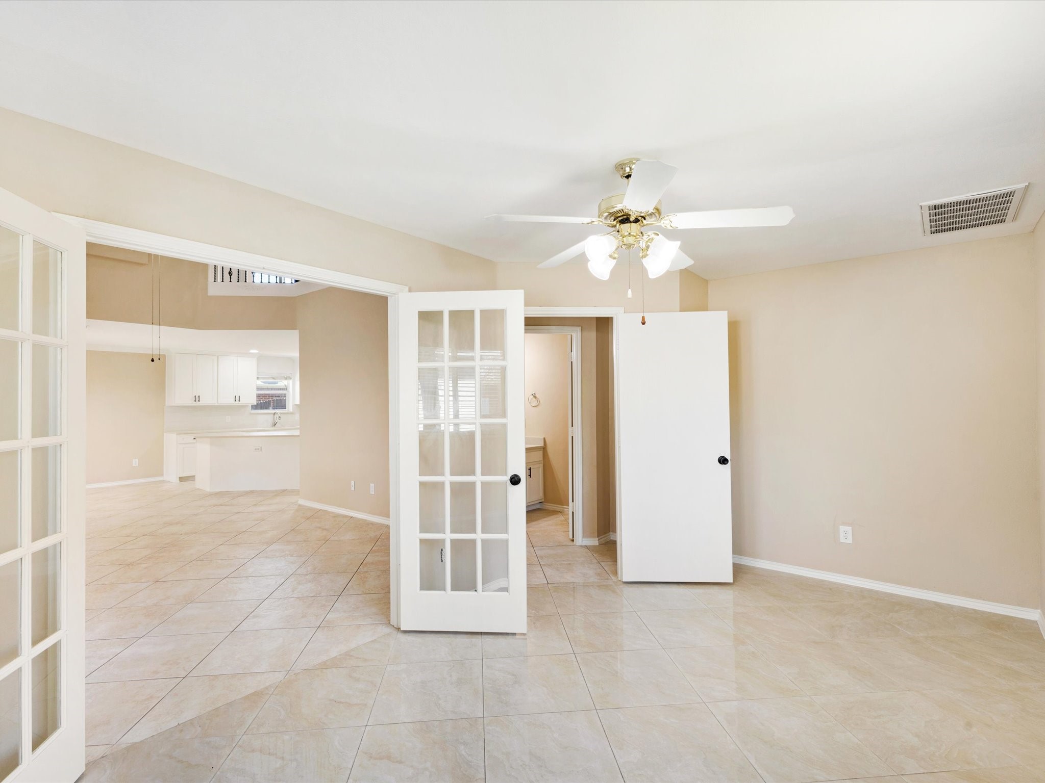 720 Pheasant Road Saginaw TX 76131