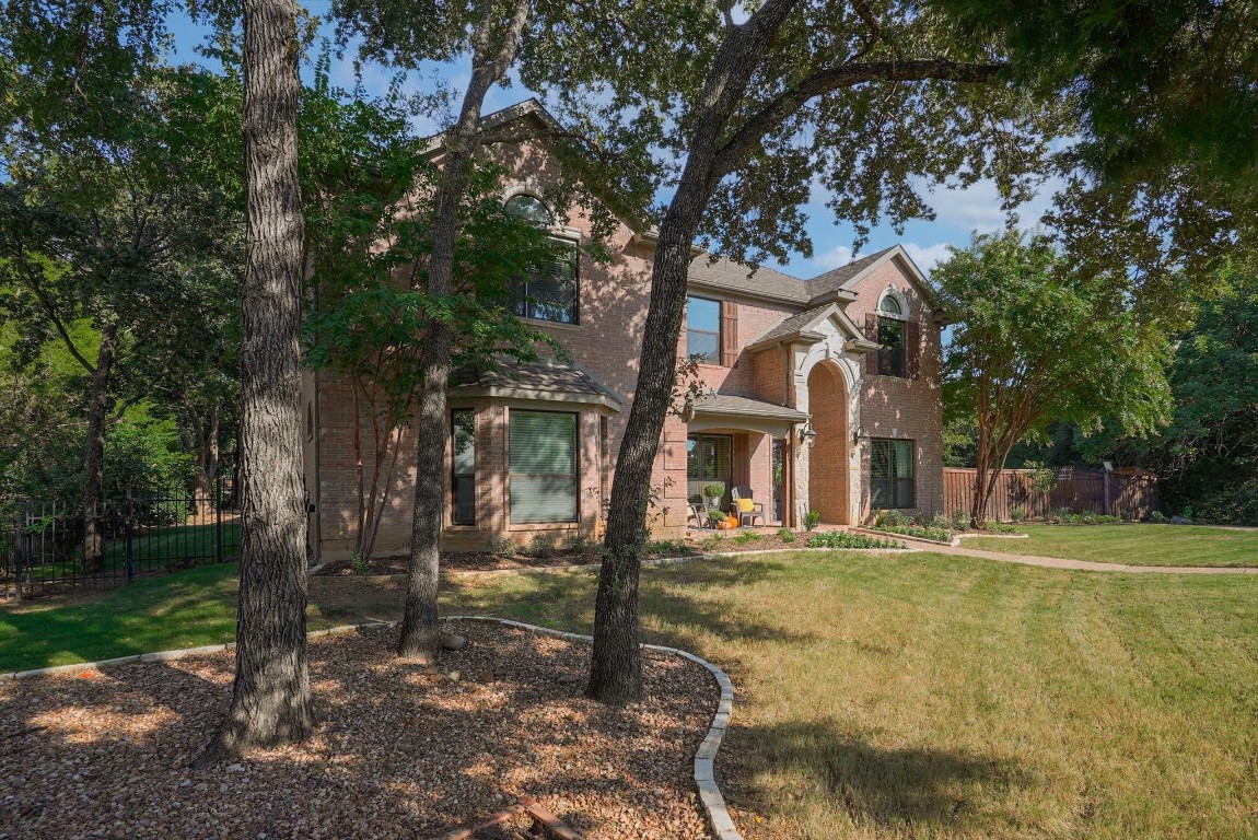 3602 Manchester Court Corinth TX 76210