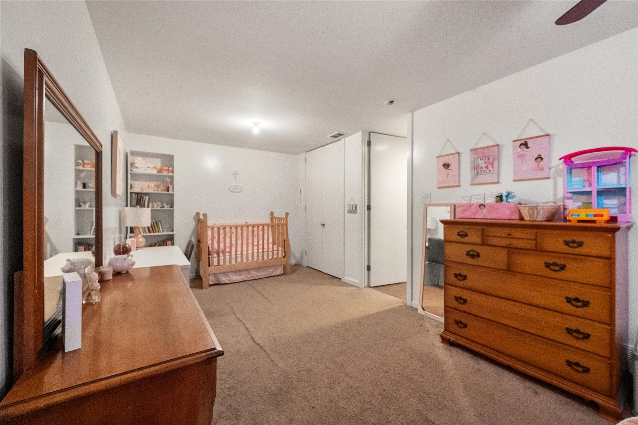 2548 Wood Valley Place Dallas TX 75211