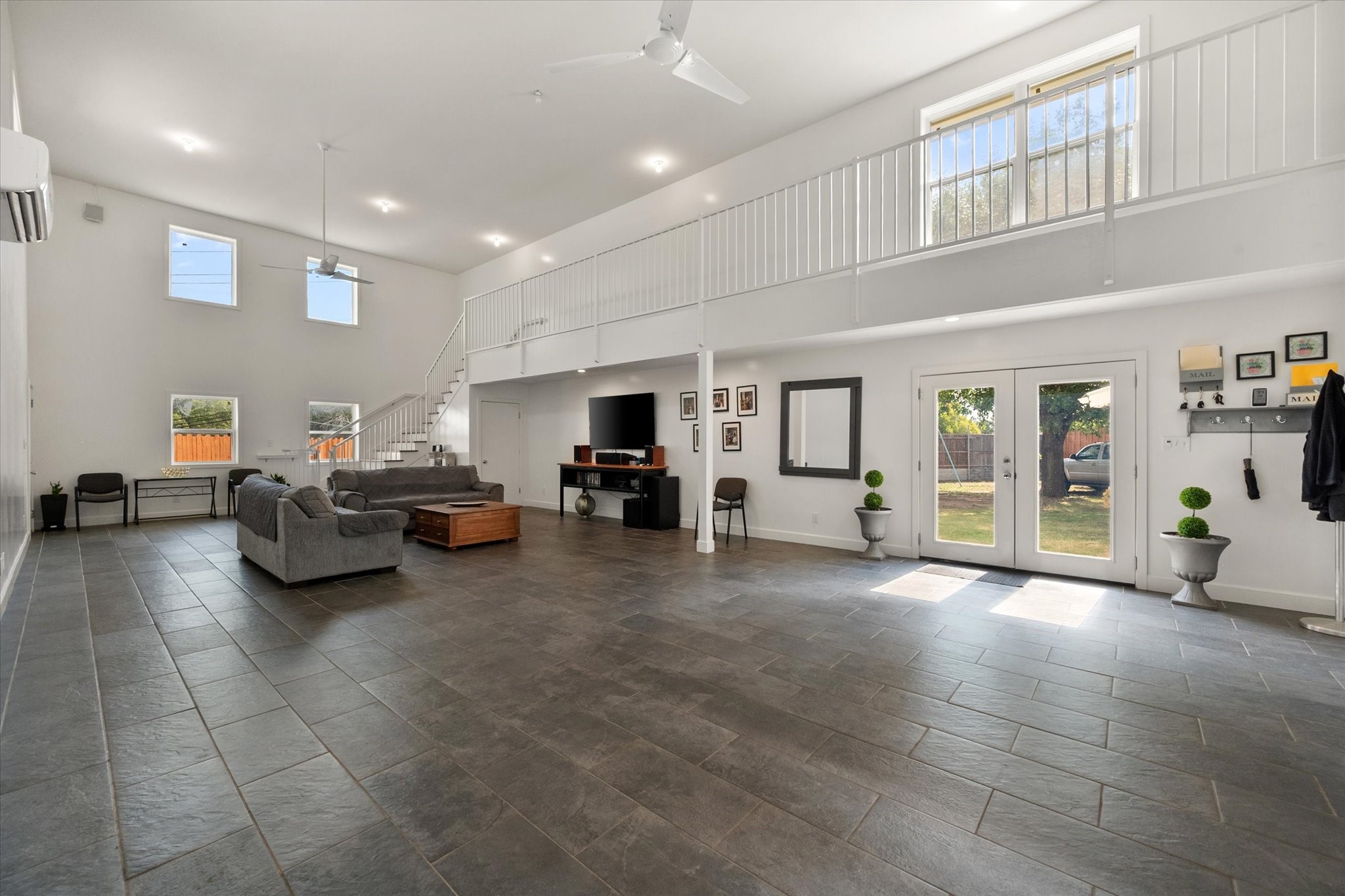 2548 Wood Valley Place Dallas TX 75211