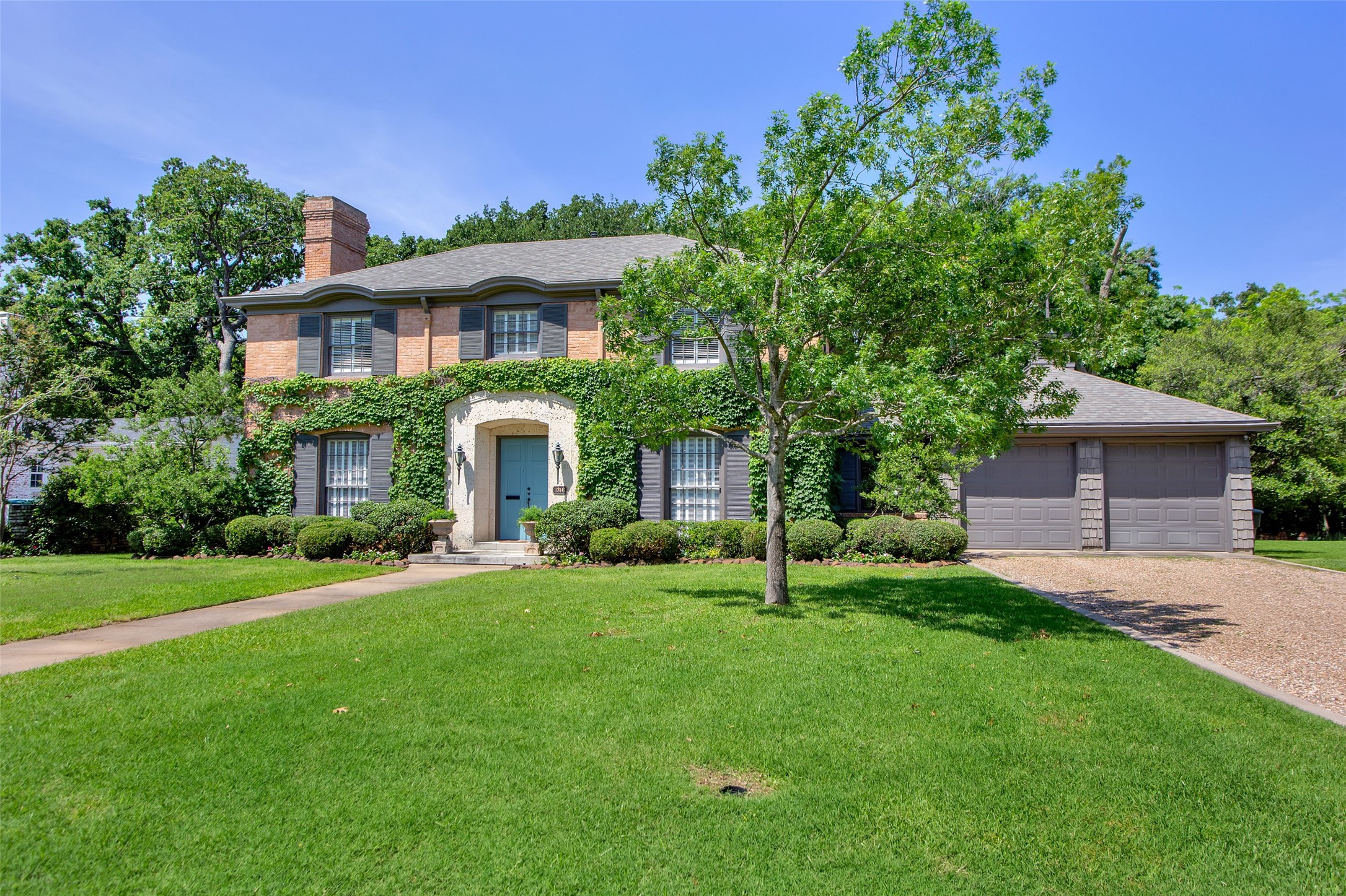 1316 Preston Drive Sherman TX 75092