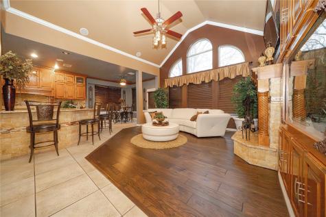 4821 Gloucester Drive Grand Prairie TX 75052