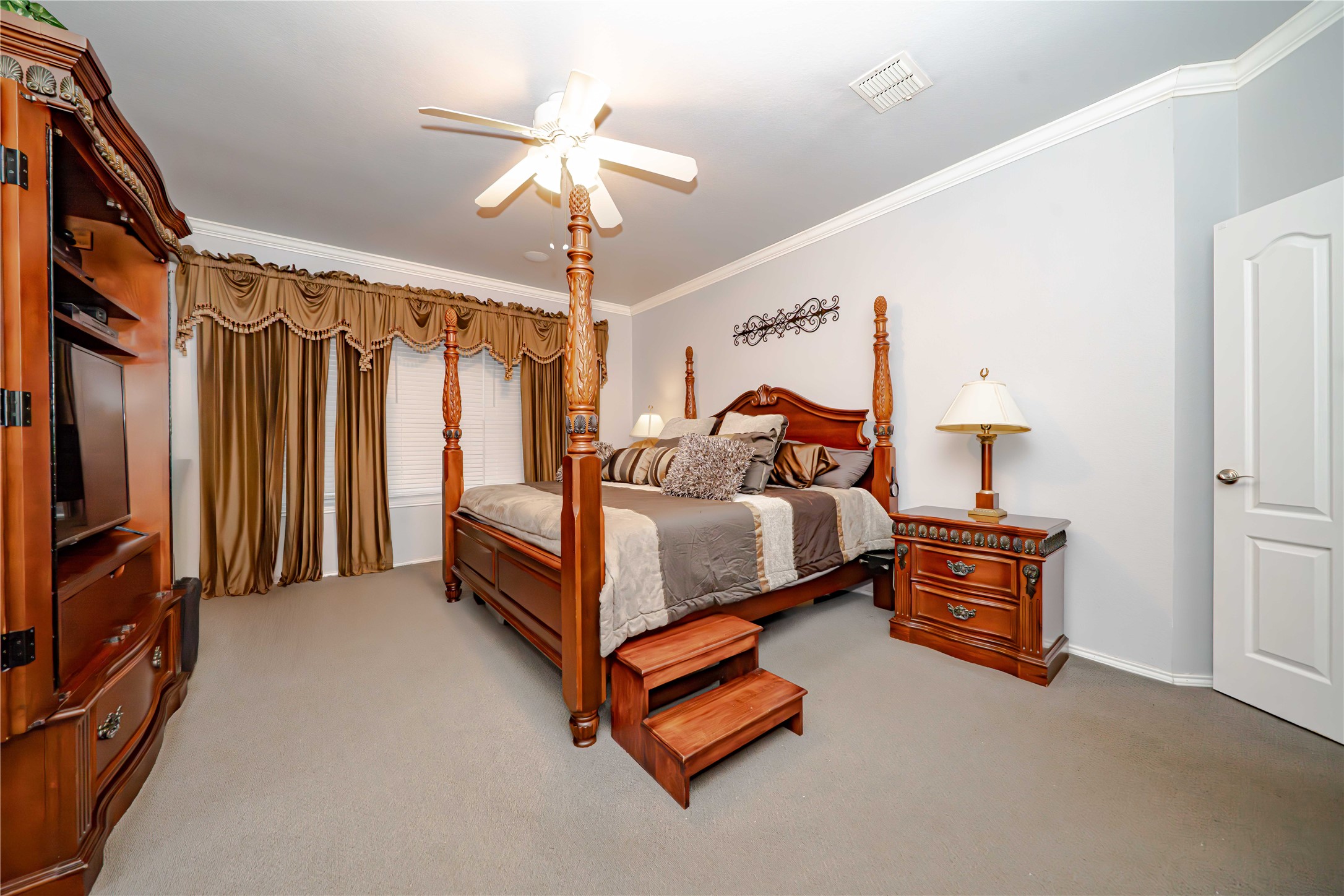 4821 Gloucester Drive Grand Prairie TX 75052