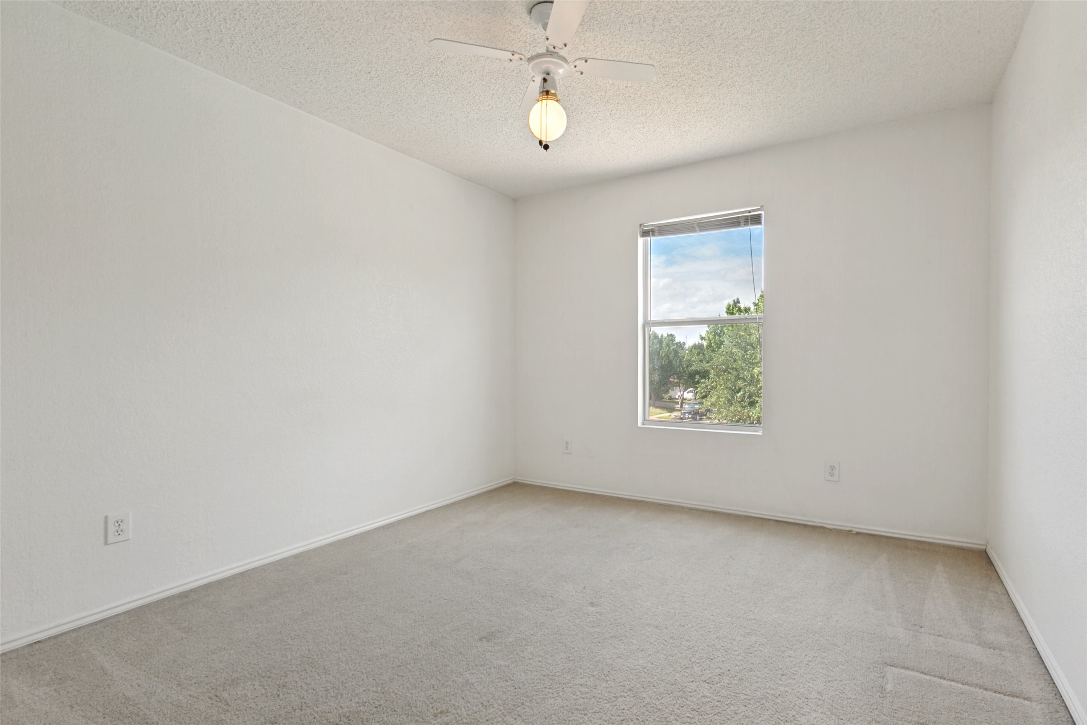 1301 Mill Crossing Garland TX 75040