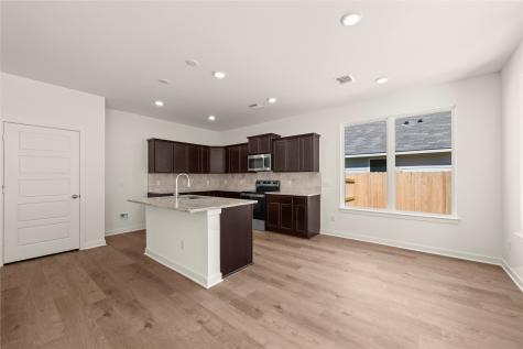 113 Adaline Bend Mcgregor TX 76657